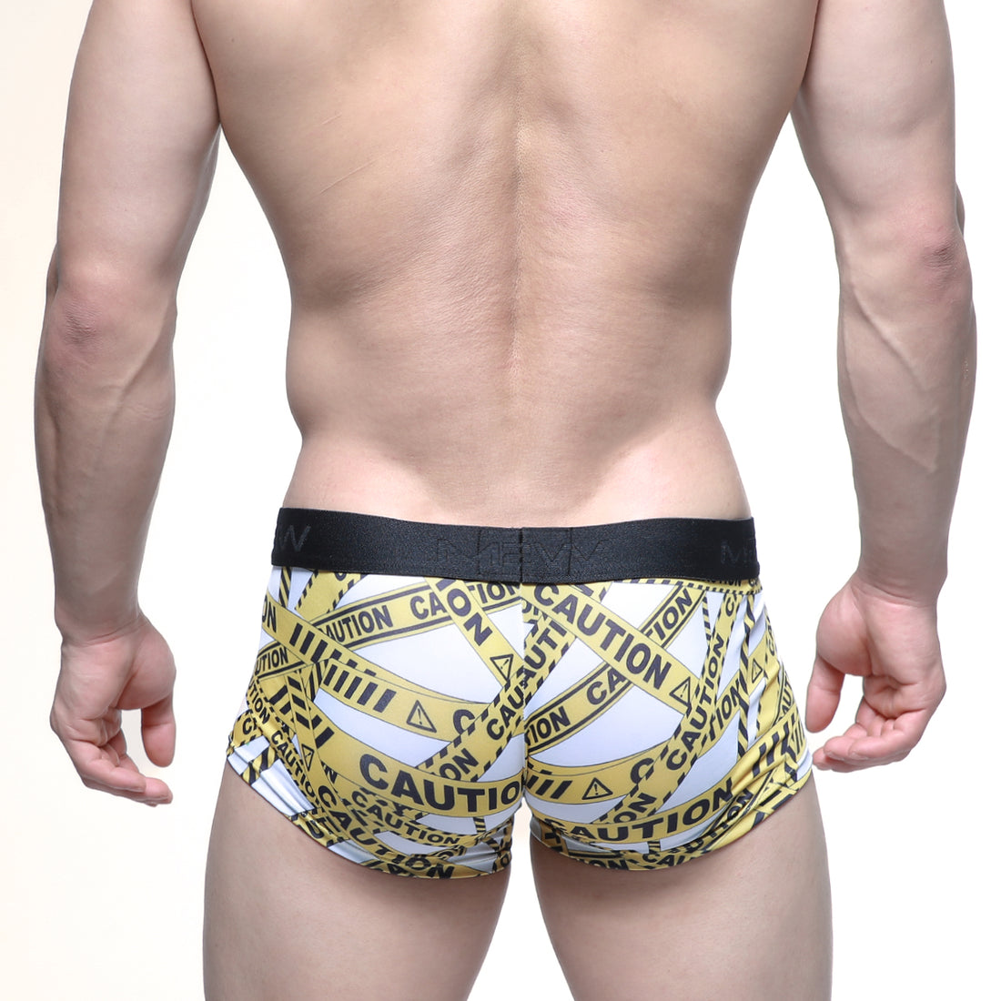 [M2W] Caution Trunk White (2026-69)